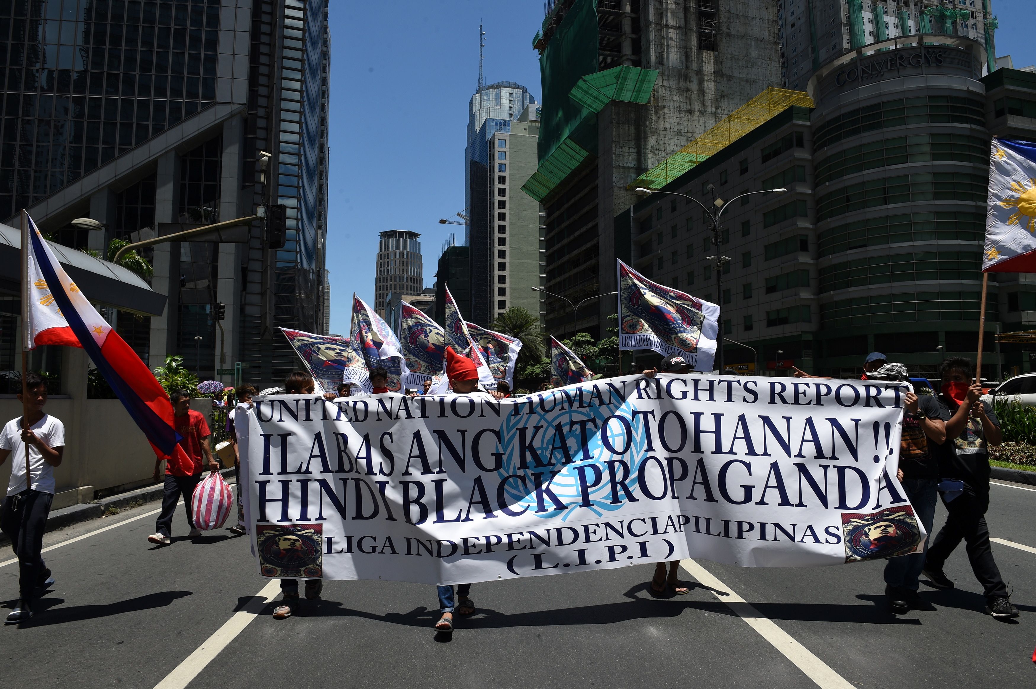 مسيرة فلبينية أمام مقر الامم المتحدة للتنديد بسياسات الحكومة