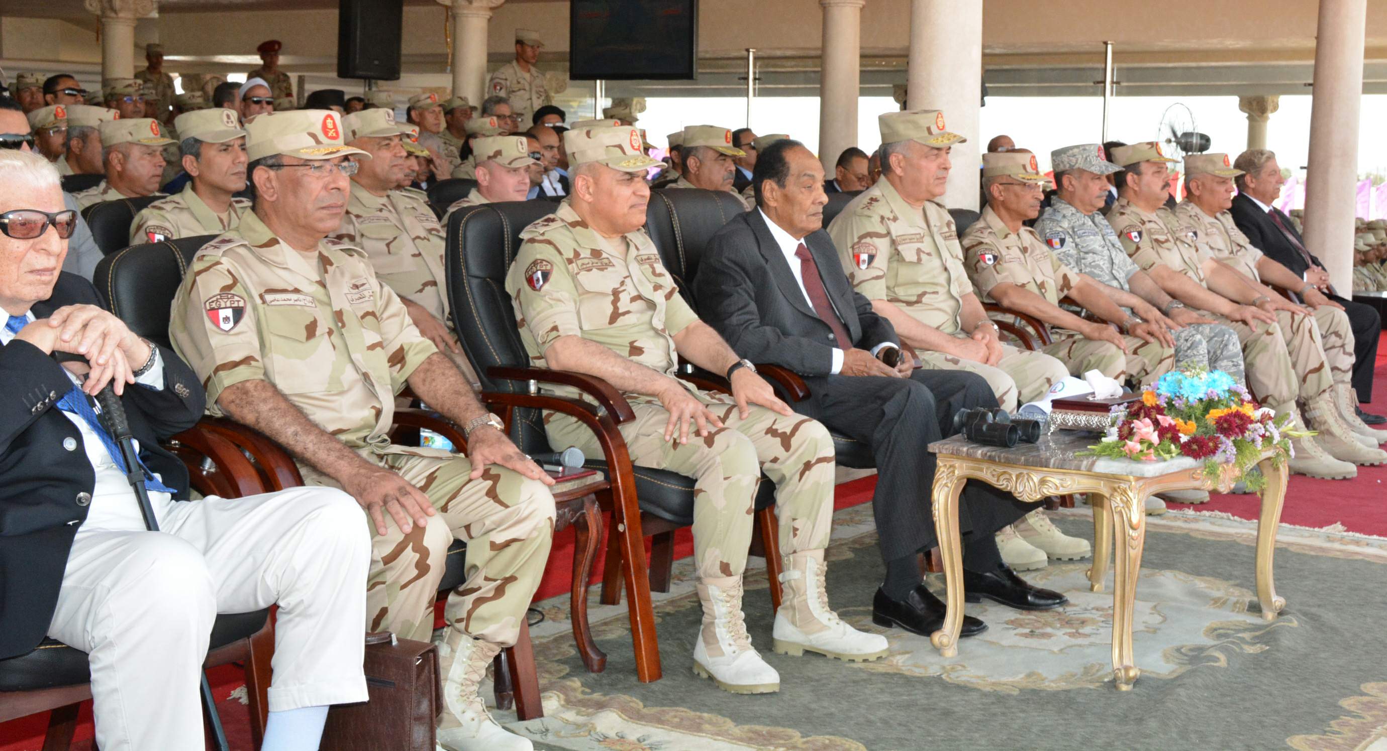 وزير الدفاع يشهد مراسم تسليم قيادة الجيش الثانى