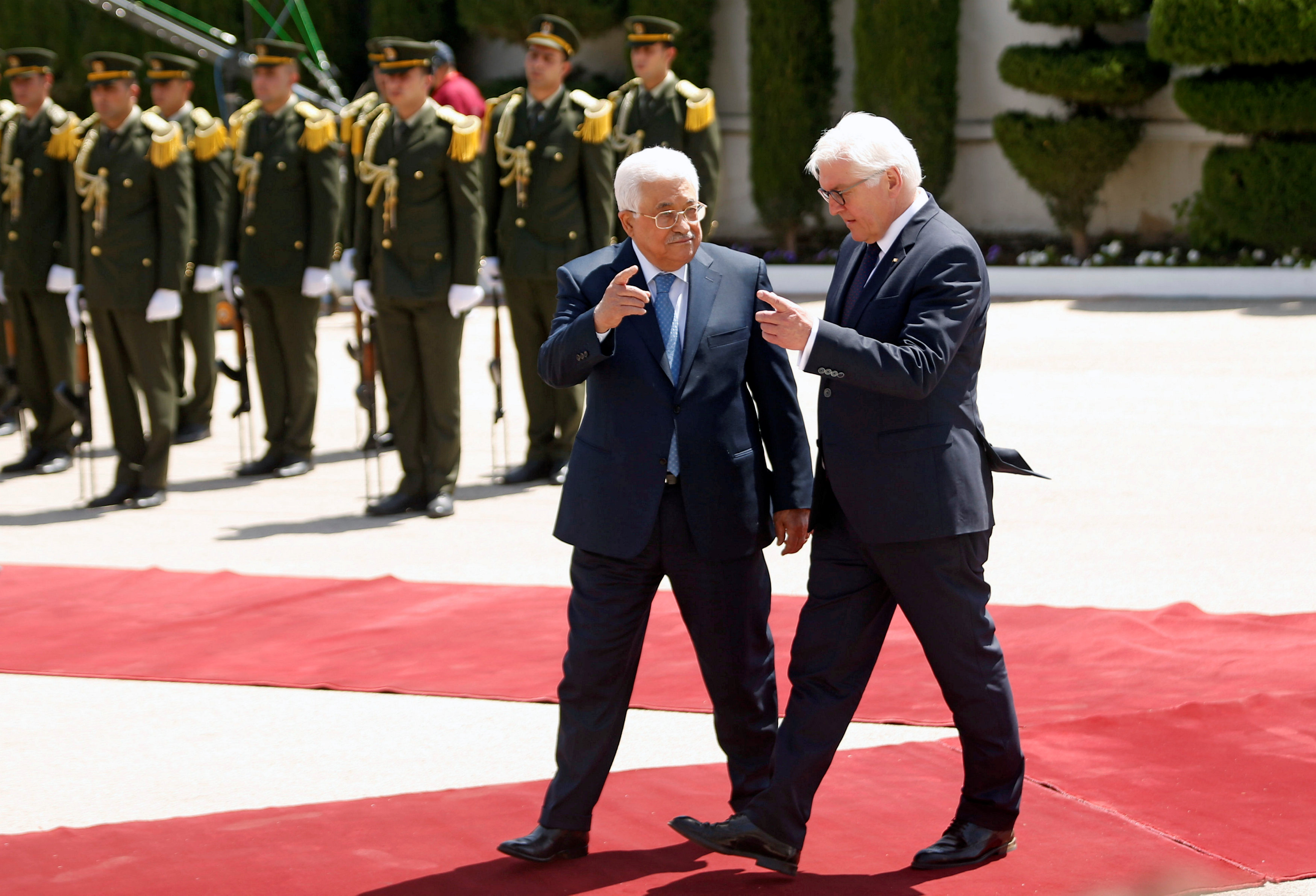 الرئيس الفلسطينى فى استقبال نظيره الألمانى