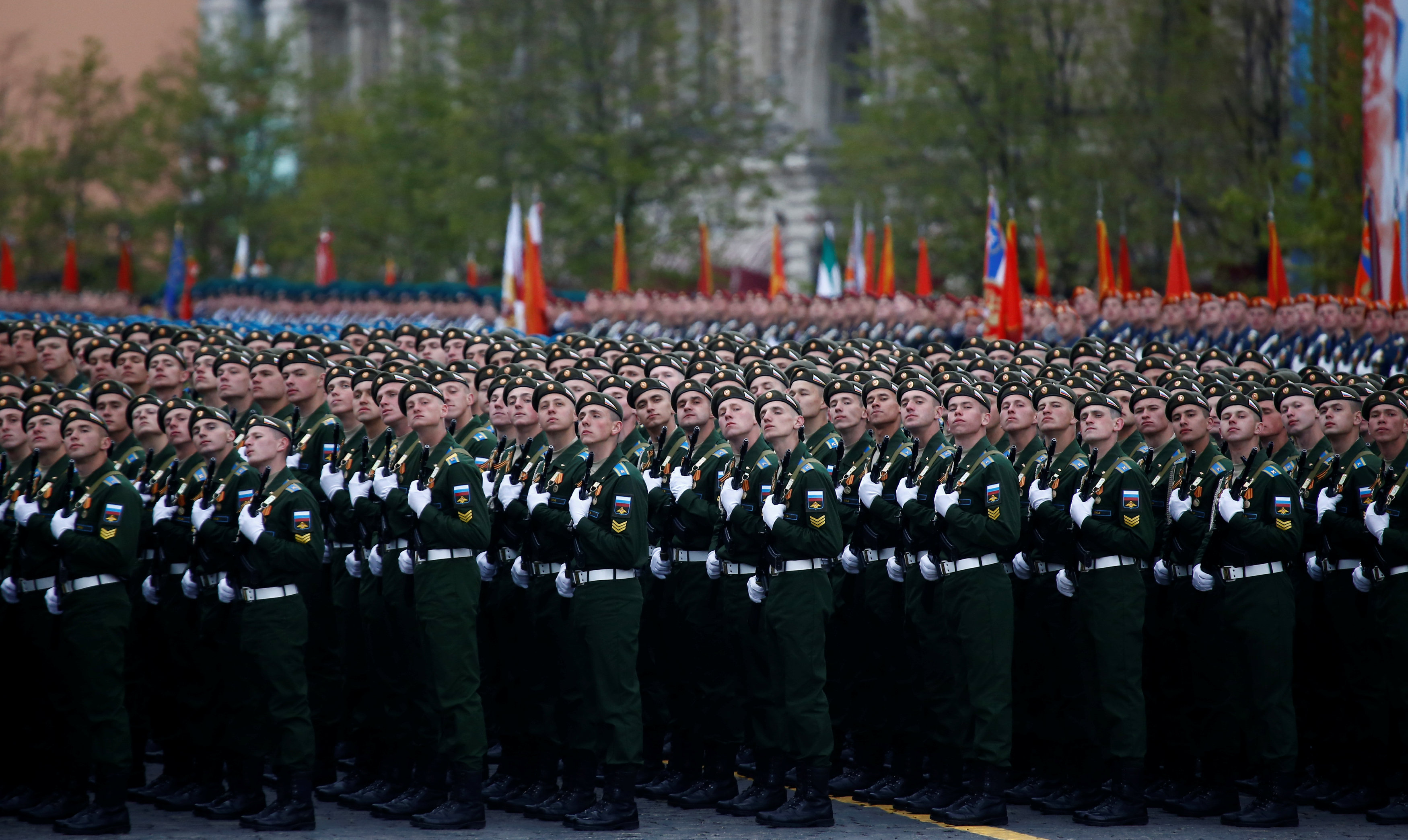 عرض عسكرى خلال احتفال روسيا بعيد النصر