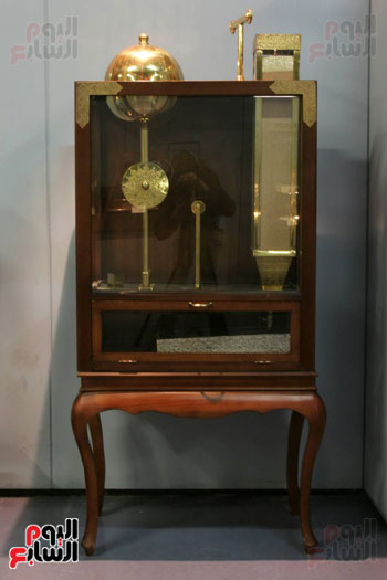 الساعة الرملية