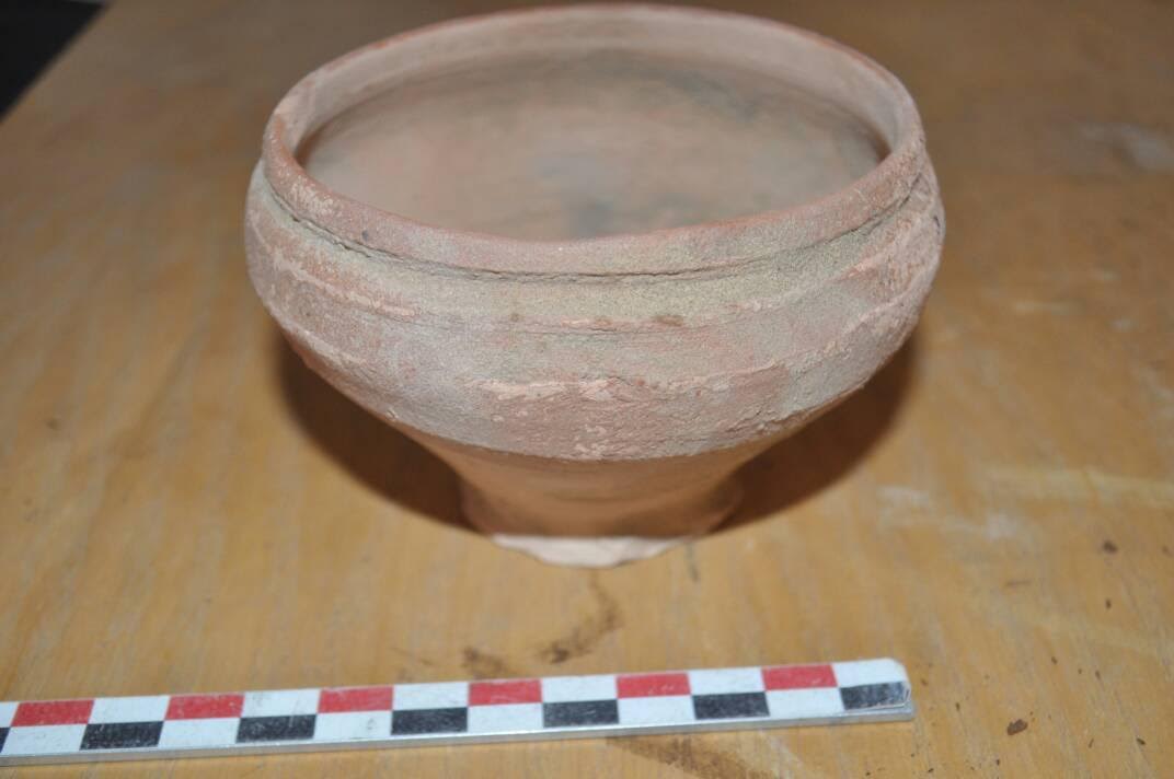 اكتشاف 10 مقابر فى أسوان (2)