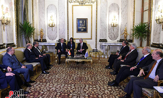 شريف اسماعيل ورئيس اروجوى (5)