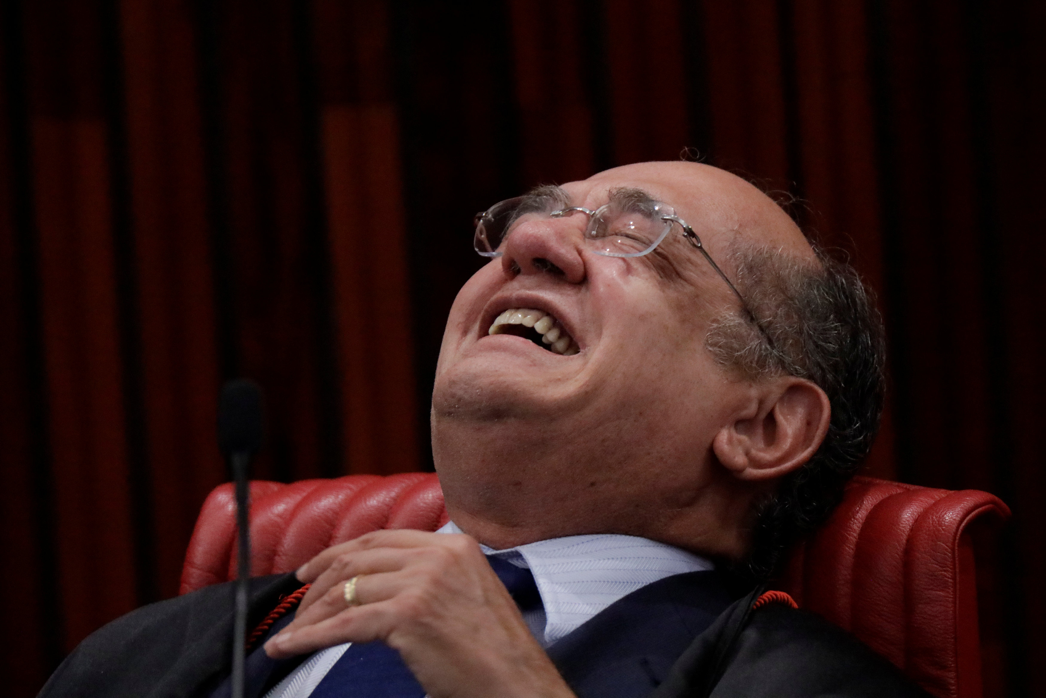 القاضى الذى حكم فى قضية استمرار الرئيس البرازيلى فى منصبه