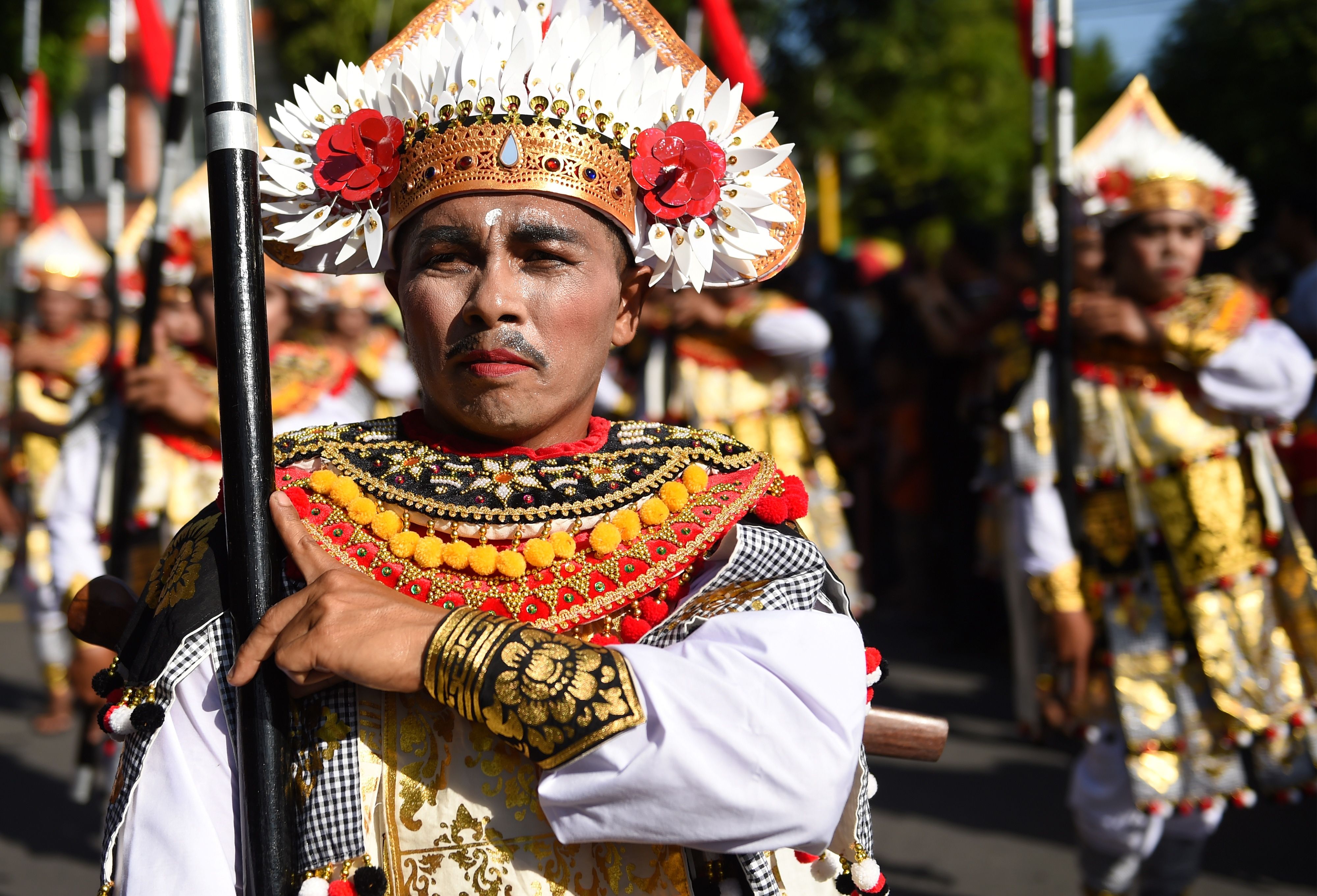 احتفالات خاصة بمهرجان بالى للفنون فى اندونيسيا