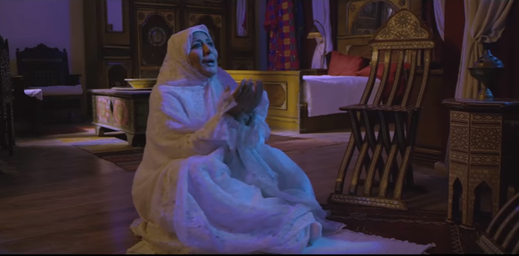 سهير رمزي راقصة لا ترقص في المسلسل قصر العشاق