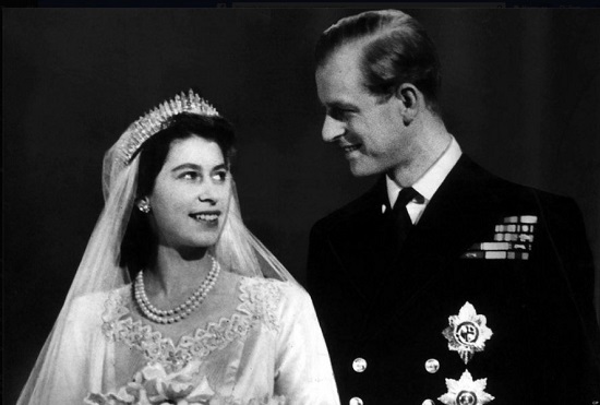 الفلك يكشف أسرار الأمير فيليب زوج الملكة إليزابيث الثانية فى عيد ميلاده -  اليوم السابع