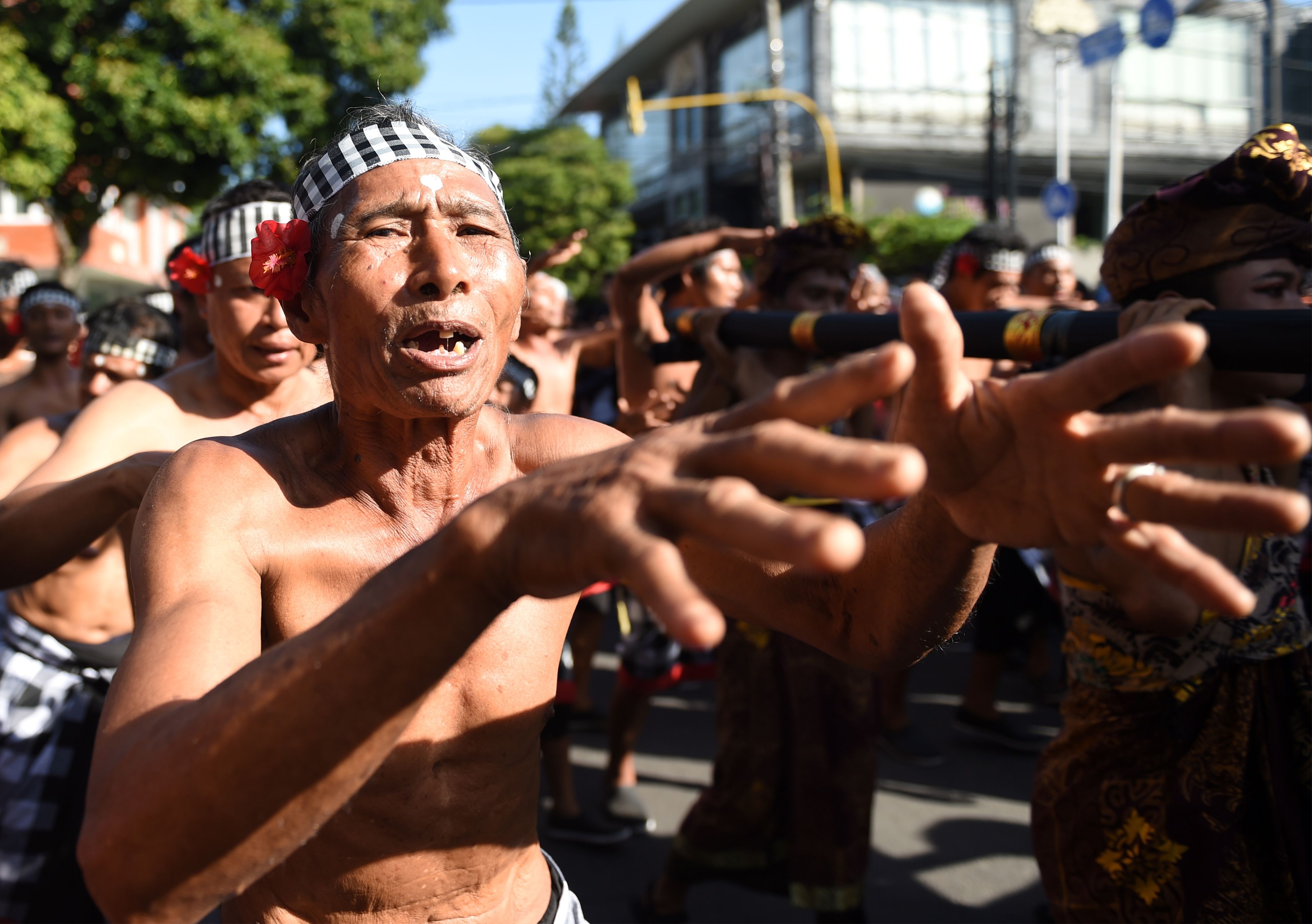 اندونيسيا تحتفل بمهرجان بالى للفنون