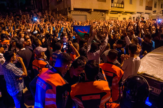 تجمع المتظاهرين  بمدينة الحسيمة