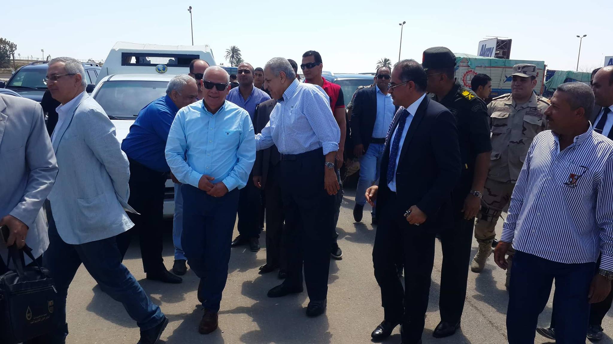  جانب من استقبال محافظ بورسعيد لمحلب والوفد