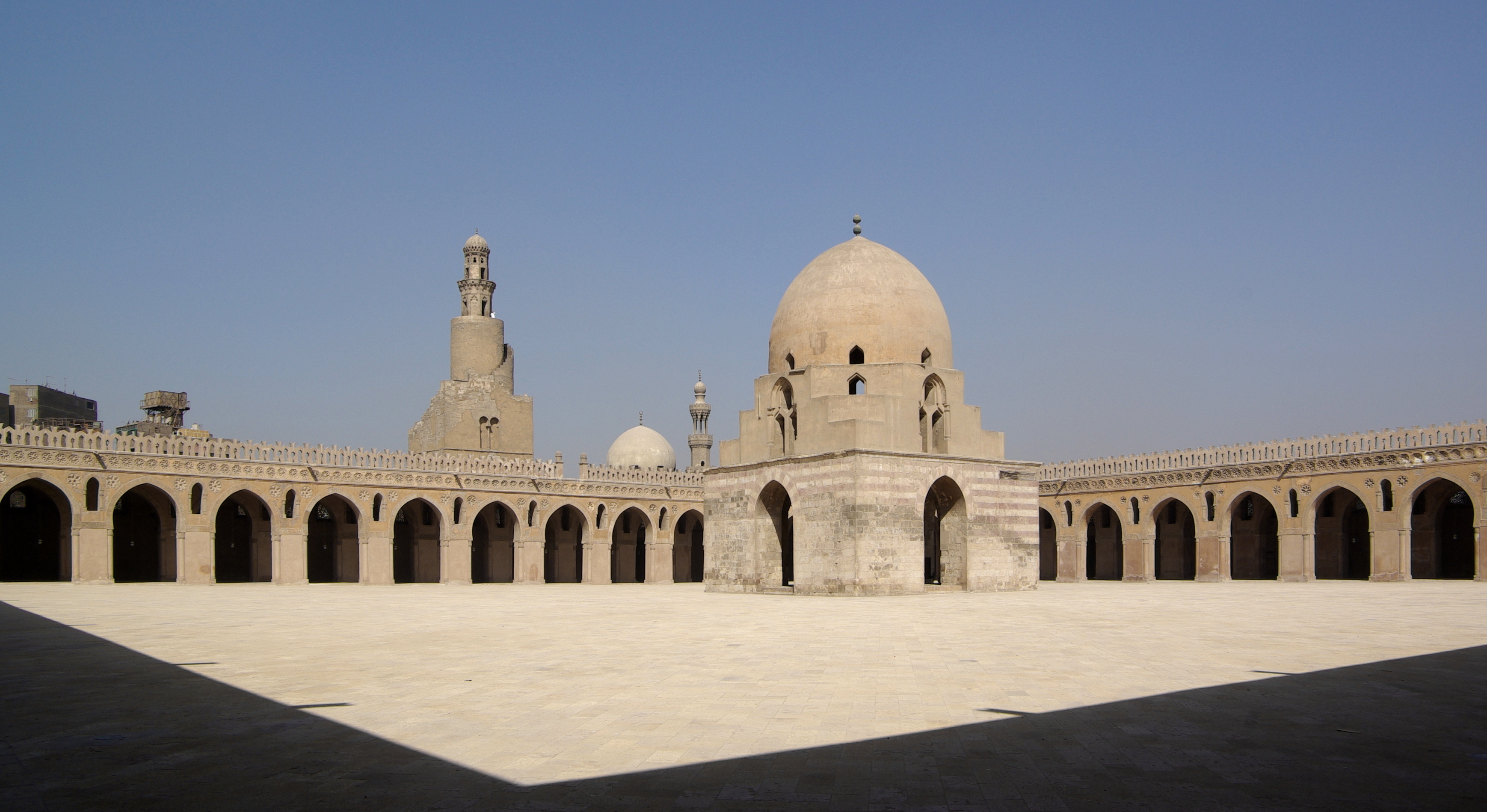 مسجد أحمد بن طولون (1)