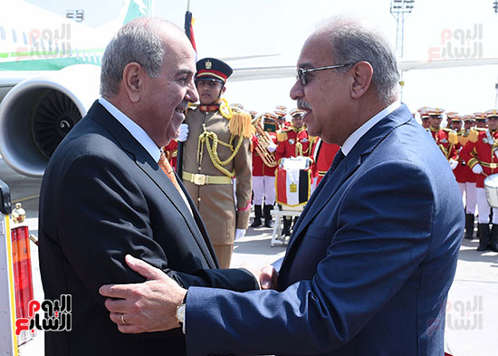 شريف اسماعيل يستقبل نائب رئيس العراق (2)