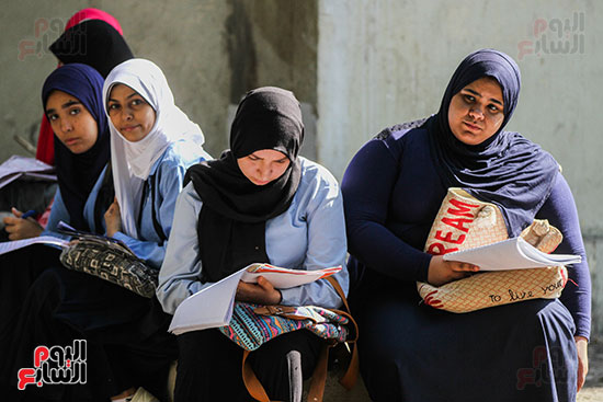 امتحان الثانوية العامة جغرافيا واحياء (17)