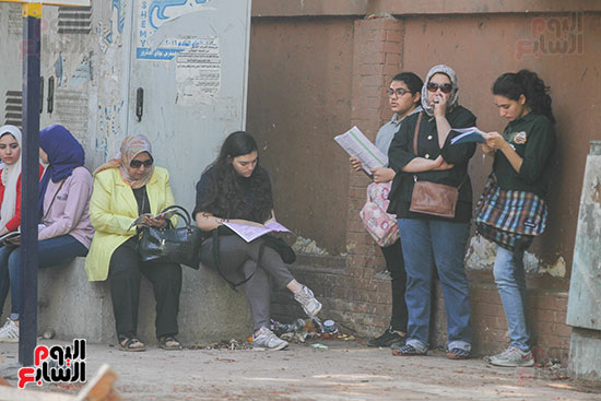 امتحان الثانوية العامة جغرافيا واحياء (13)