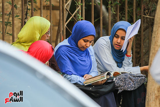 امتحان الثانوية العامة جغرافيا واحياء (28)