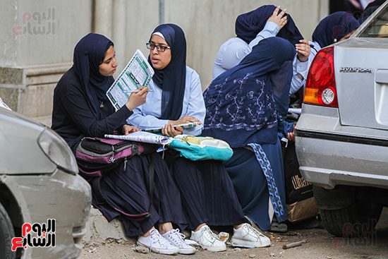 امتحان الثانوية العامة جغرافيا واحياء (6)