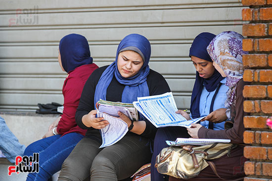 امتحان الثانوية العامة جغرافيا واحياء (10)