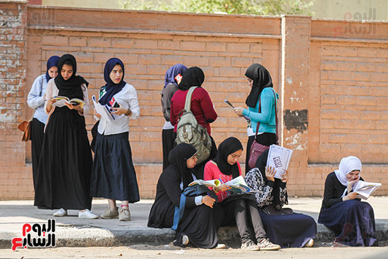 امتحان الثانوية العامة جغرافيا واحياء (32)