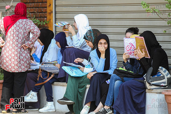 امتحان الثانوية العامة جغرافيا واحياء (12)