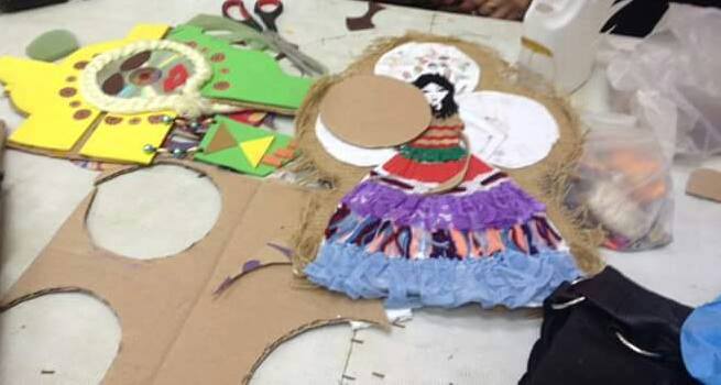 أطفال محافظة المنيا يستغلون خامات البيئة فى متحف ملوى (8)