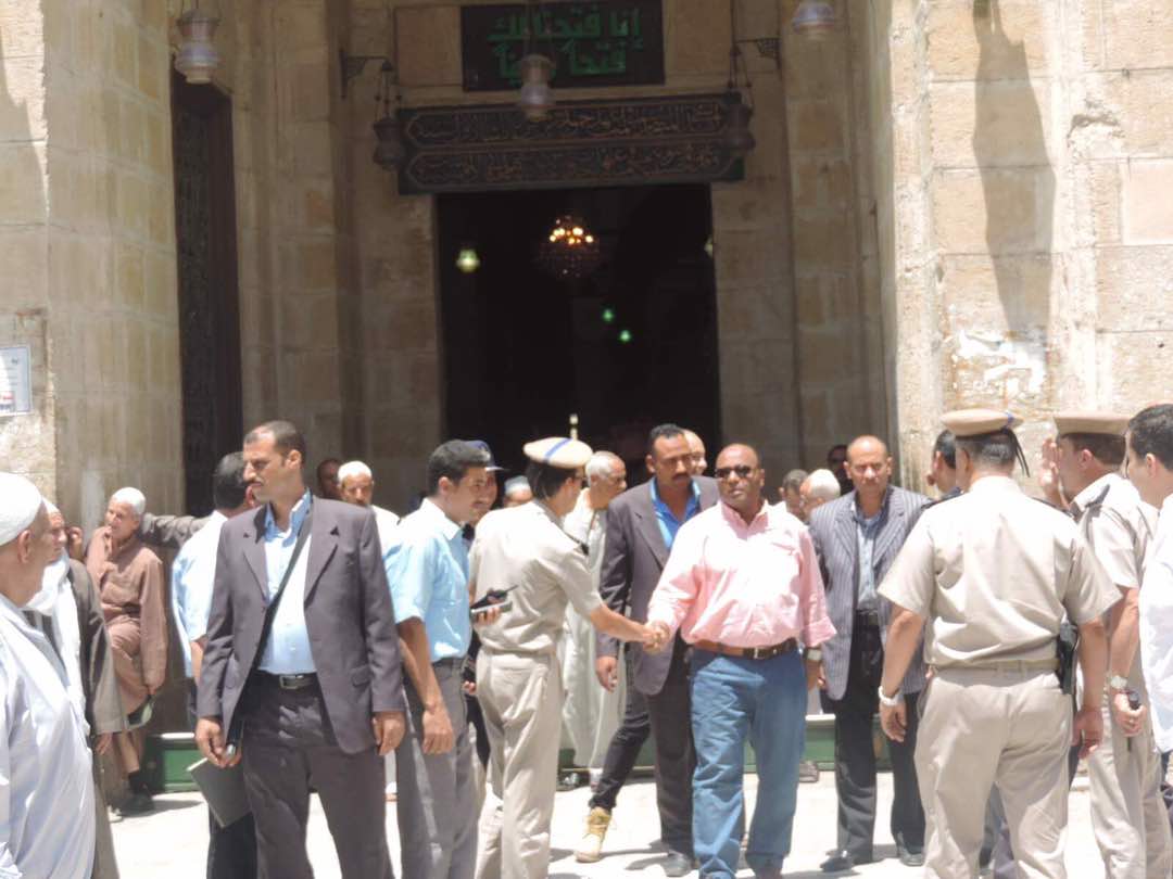 مدير أمن الغربية يتفقد خدمات تأمين المسجد الأحمدى بطنطا ومركز شرطة المحلة (2)