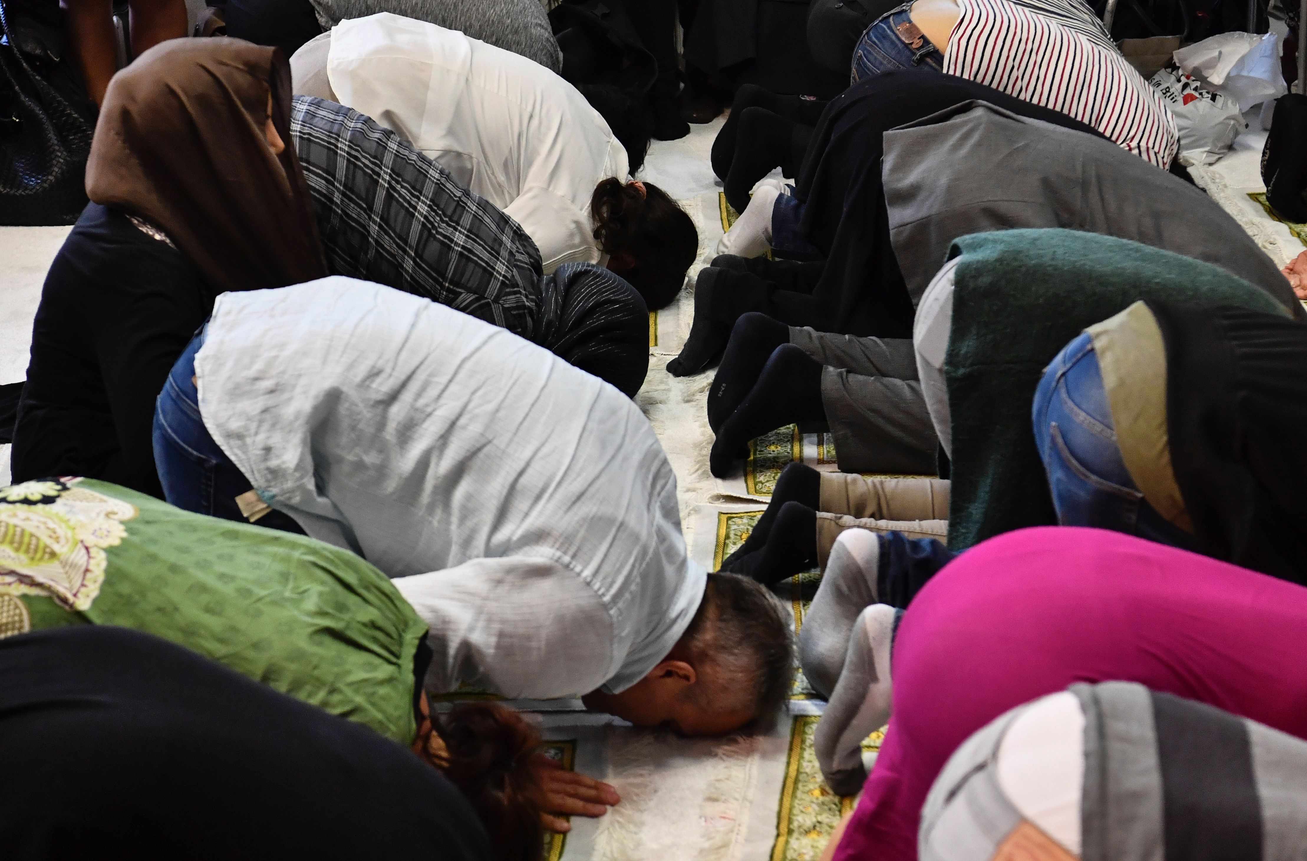 مسلمو ألمانيا فى المسجد الليبرالى