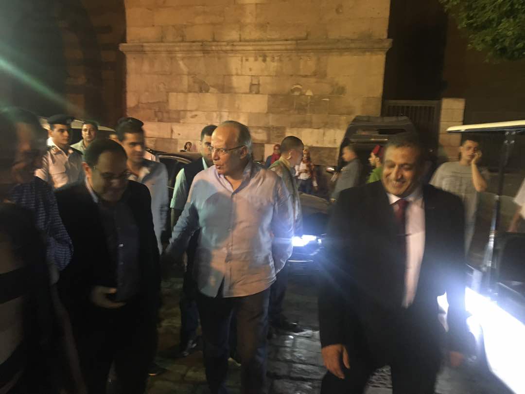 وزير التنمية المحلية يتفقد شارع المعز بالقاهرة  (1)