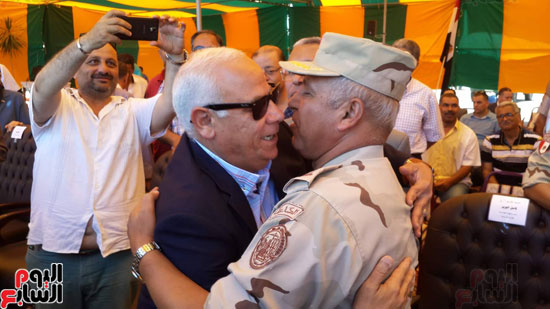  محافظ بورسعيد مع اللواء كامل الوزير