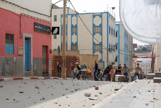 اشتباكات-بين-الشرطة-المغربية-ومحتجين-شمال-البلاد
