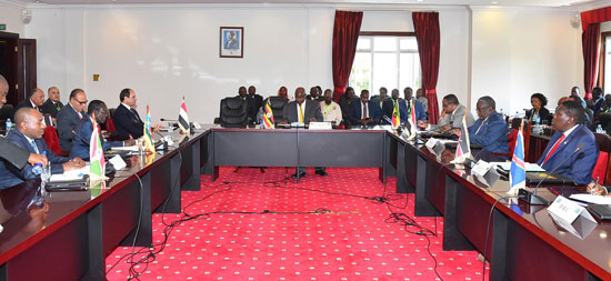 مباحثات السيسى فى اوغندا (6)