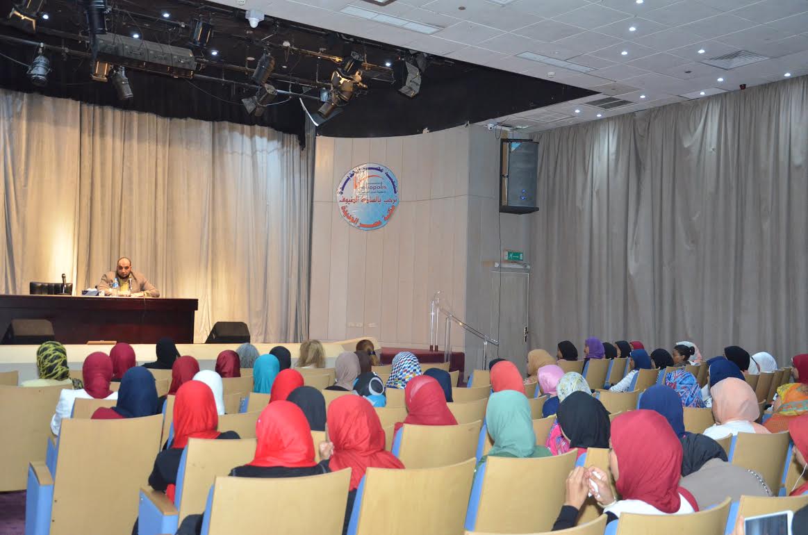 بالصور.. مكتبة مصر الجديدة تحتفى بـ رمضان وليلة القدر (1)