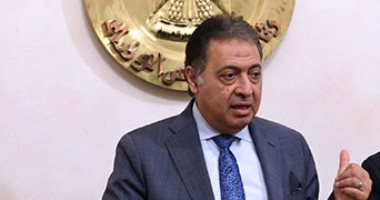 الدكتور أحمد عماد وزير الصحة