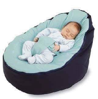 كرسى خاص لنوم الطفل