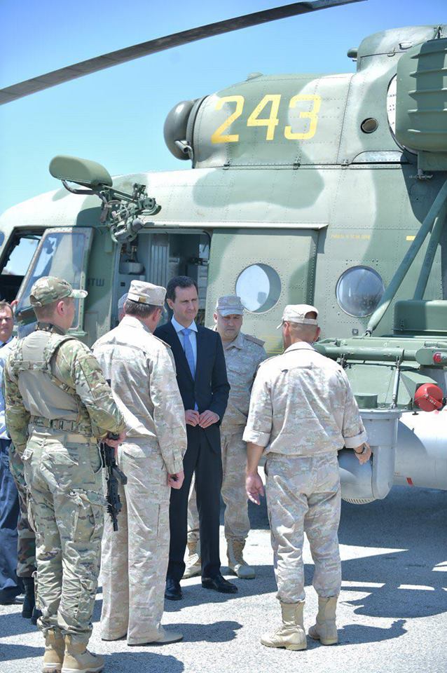 الرئيس السورى فى القاعدة الجوية الروسية بحميميم