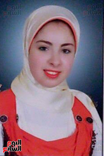  الطالبة رانيا عبد الفتاح محمد أبو إسماعيل بمدرسة فوه الزراعية