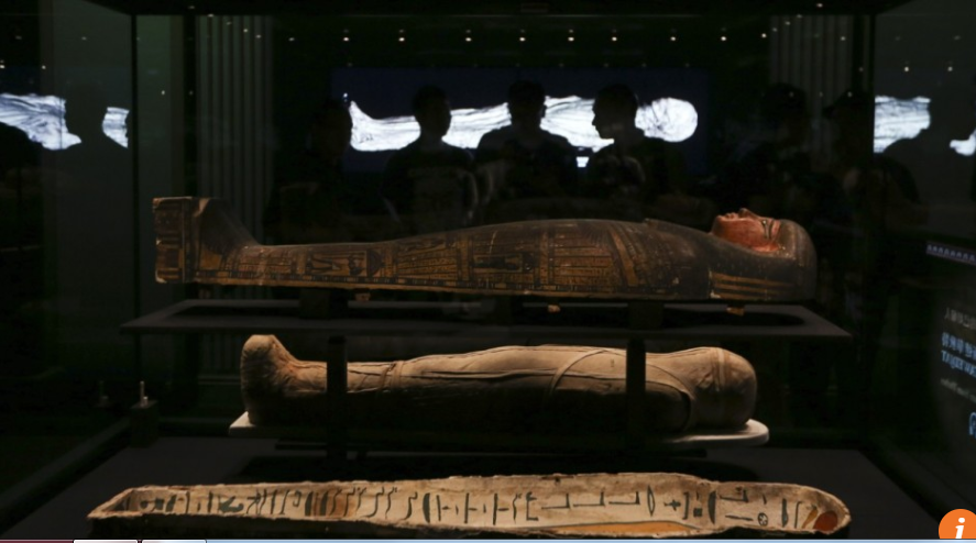  الاثار المصرية فى متحف العلوم بالصين  (5)