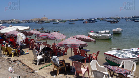 2 أحد الشواطئ المجانية فى الاسكندرية 