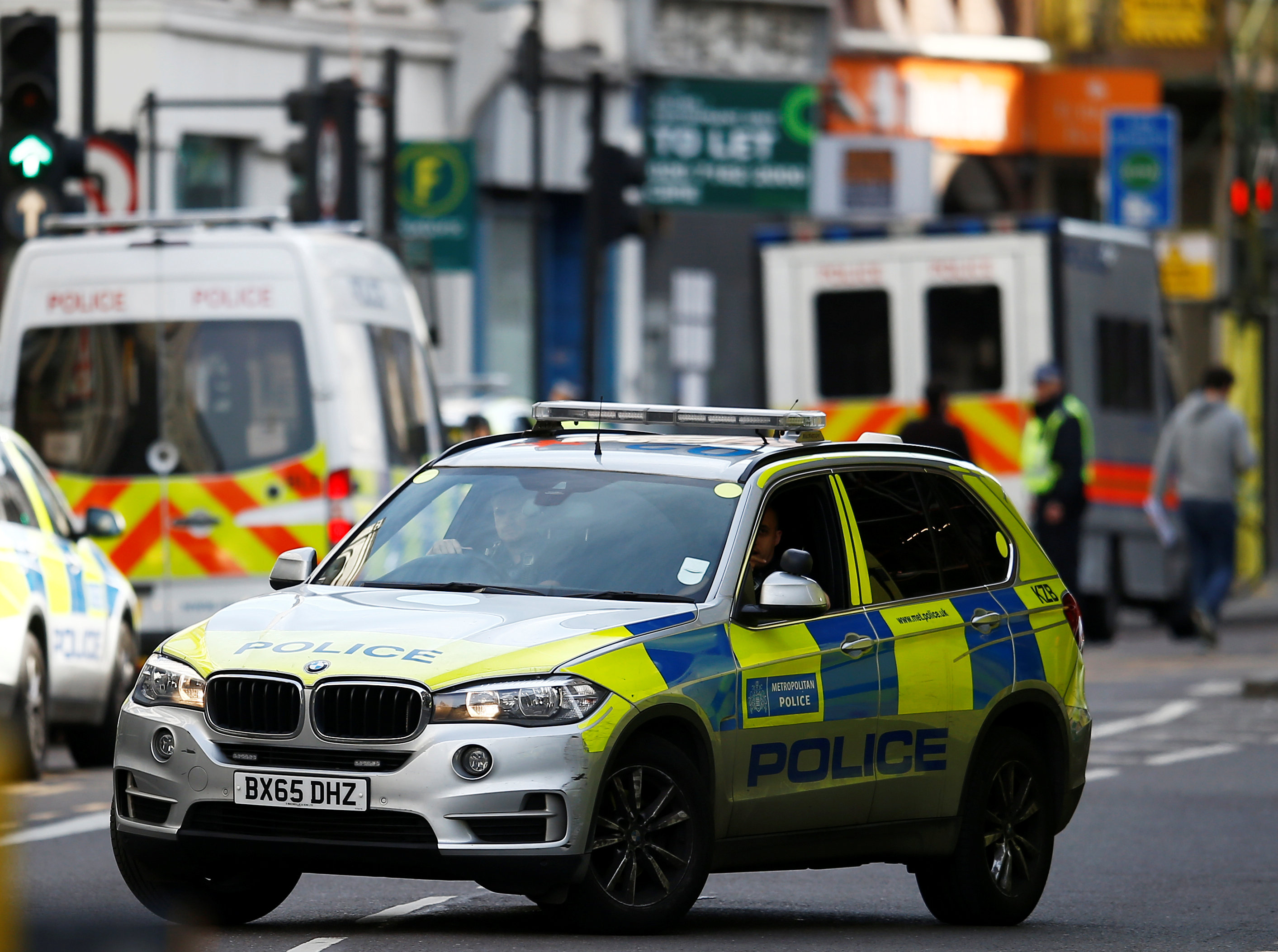 سيارات الشرطة فى شوارع لندن