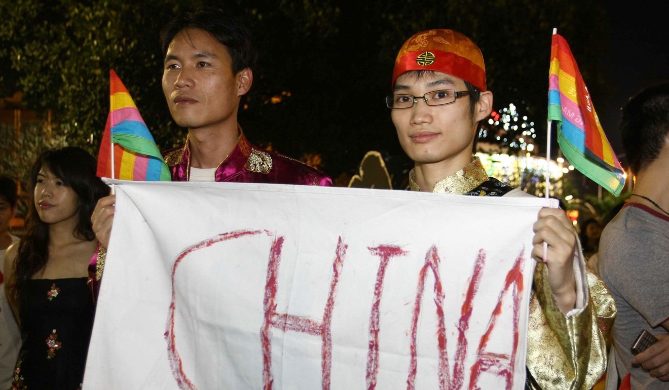 صينييون يشاركون فى فعاليات للشواذ بتايلاند