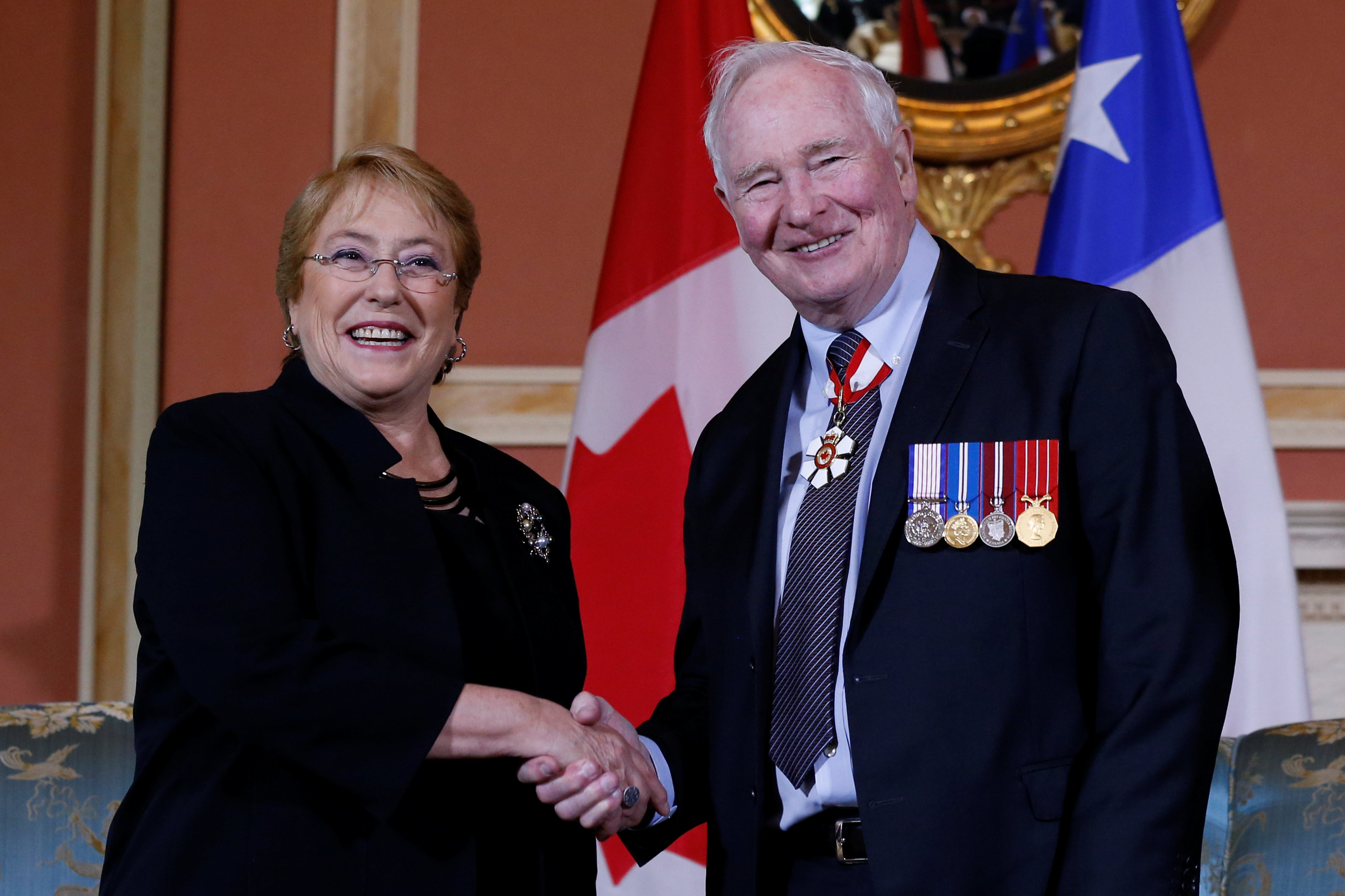 الرئيس التشيلى والحاكم العام الكندى