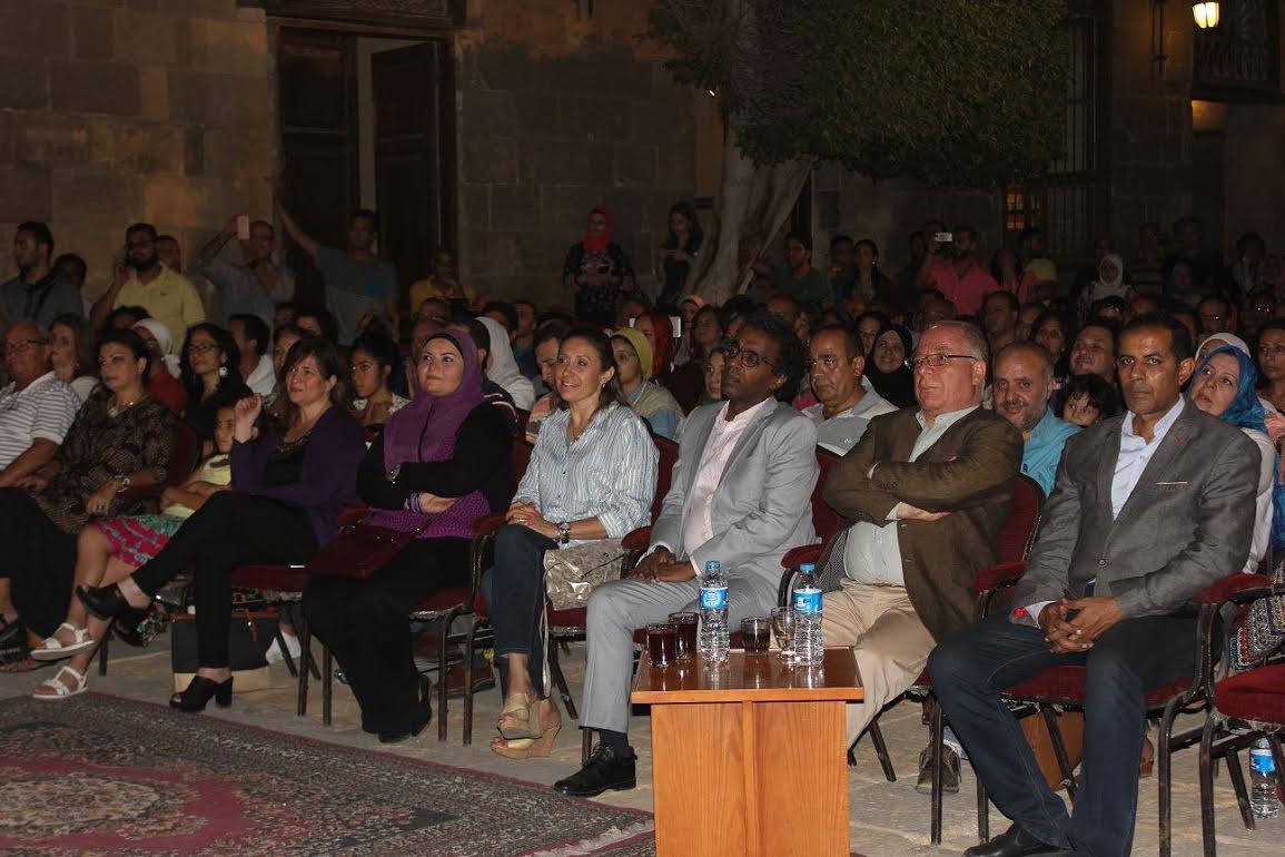  وزير الثقافة  يشهد حفلة فنية بقصر الأمير طاز  (3)