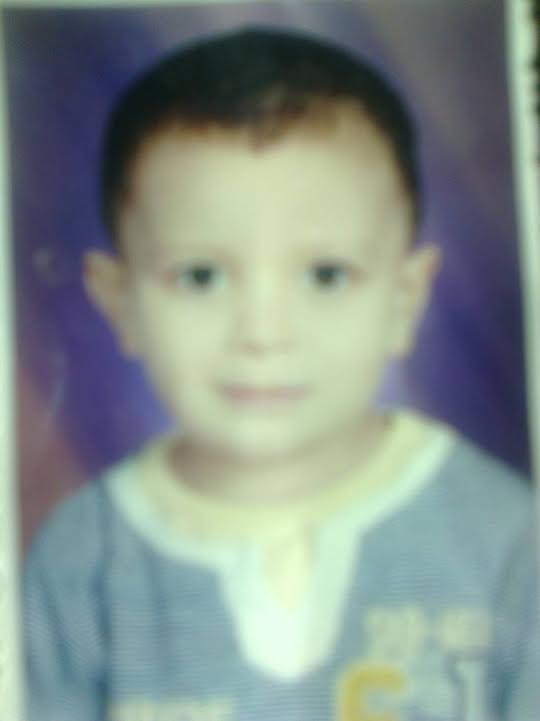 رقم 3 الطفل محمد أحمد  نجل دينا أخر صورة معاها قبل ان يتم أخده منها منذ 3 سنوات