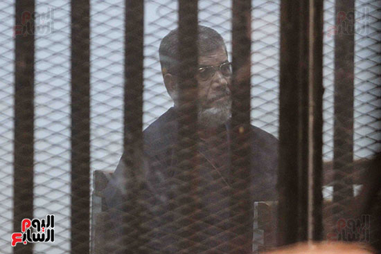 محاكمة محمد مرسى فى قضيه اقتحام السجون (10)