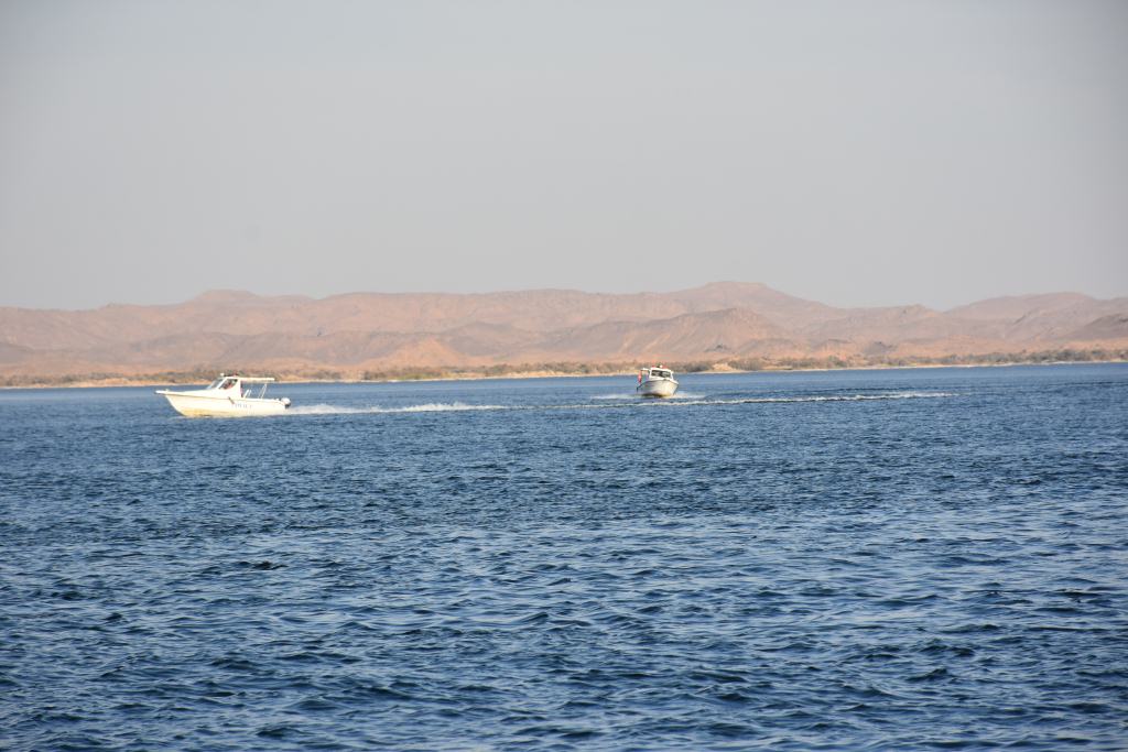 بحيرة ناصر جنوب أسوان (1)
