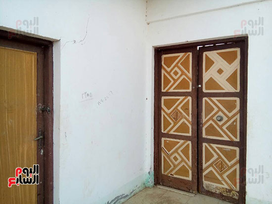           مدخل المسجد