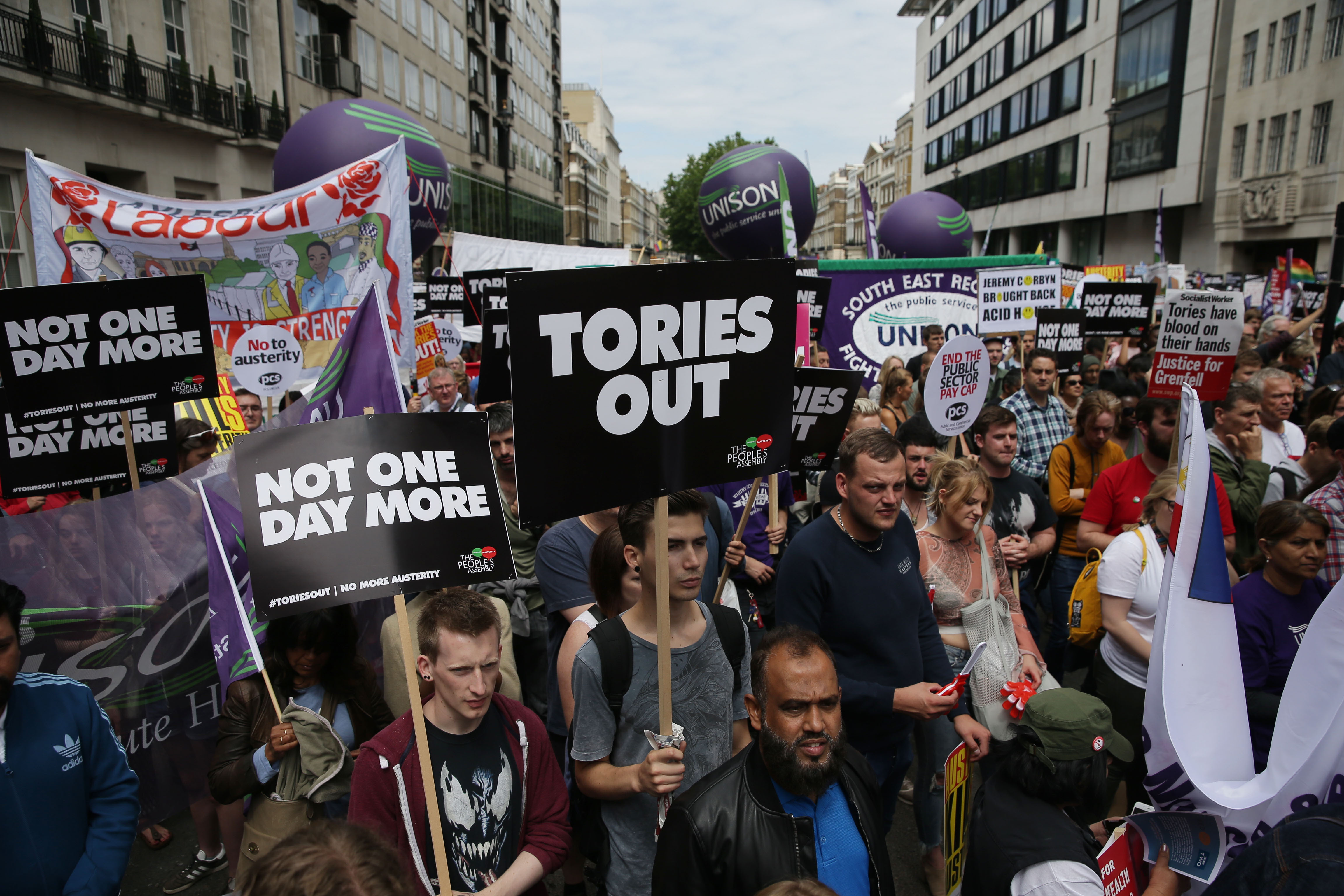 مسيرة وسط لندن للتنديد بسياسات التقشف