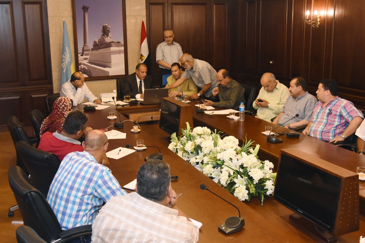 الدكتور محمد سلطان محافظ الإسكندرية