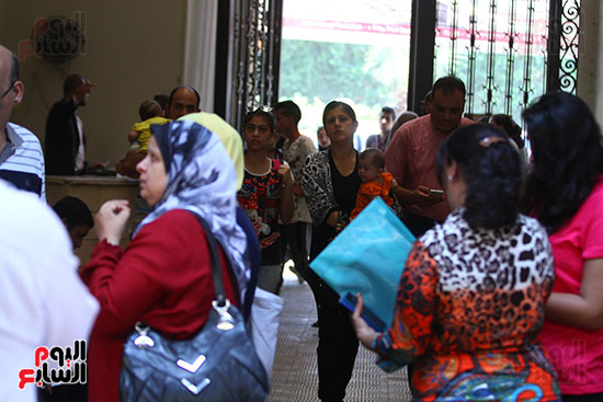  تزاحم على الجامعات لإختبارات القدرات 