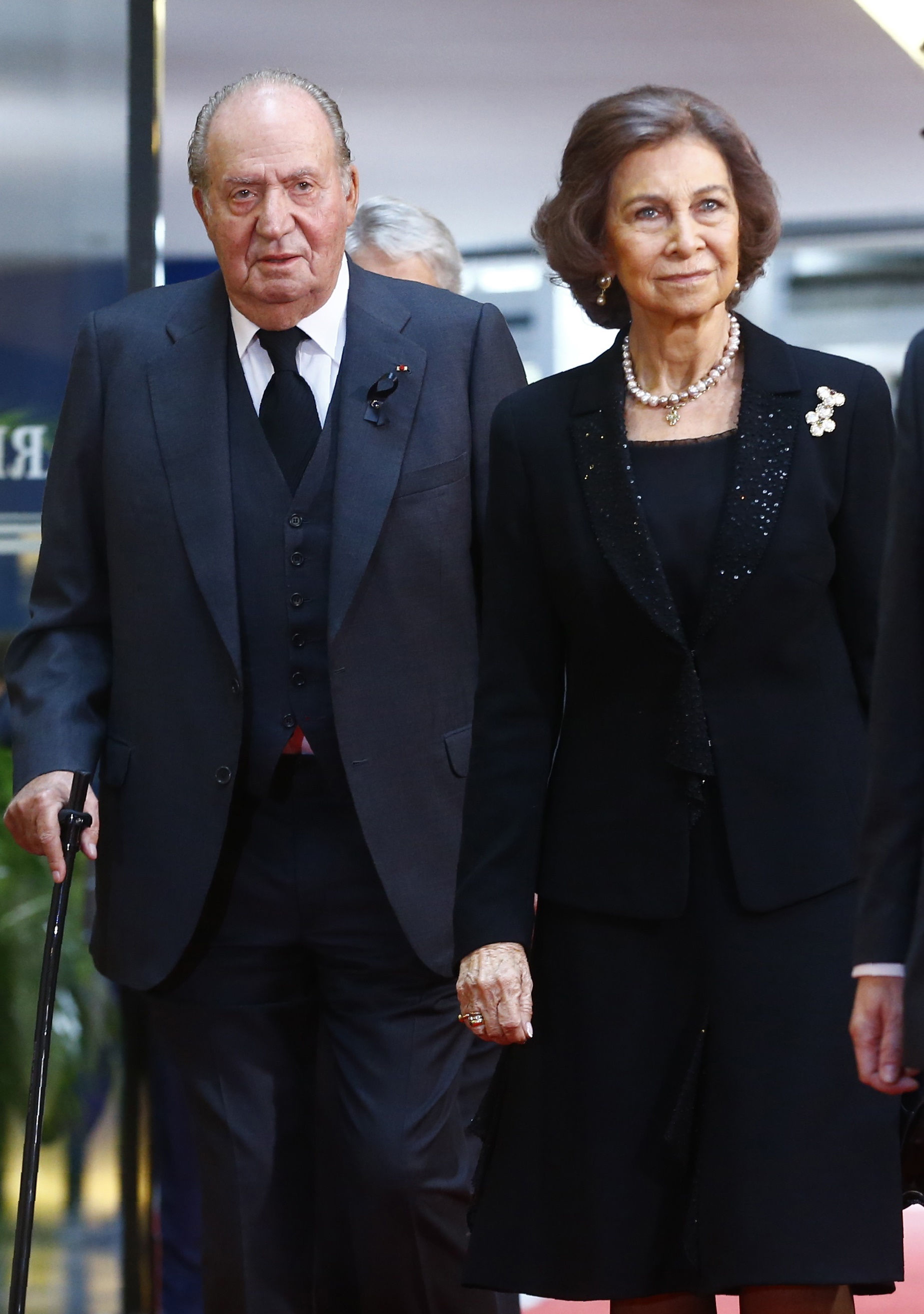 ملك اسبانيا الاسبق خوان كارلوس وزوجته الملكة صوفيا السابقة فى حفل التأبين