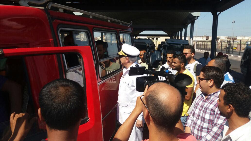 حملات المرور على المواقف لمنع السائقين من استغلال المواطنين (1)